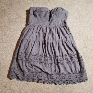 Gorgeous AE grey strapless dress